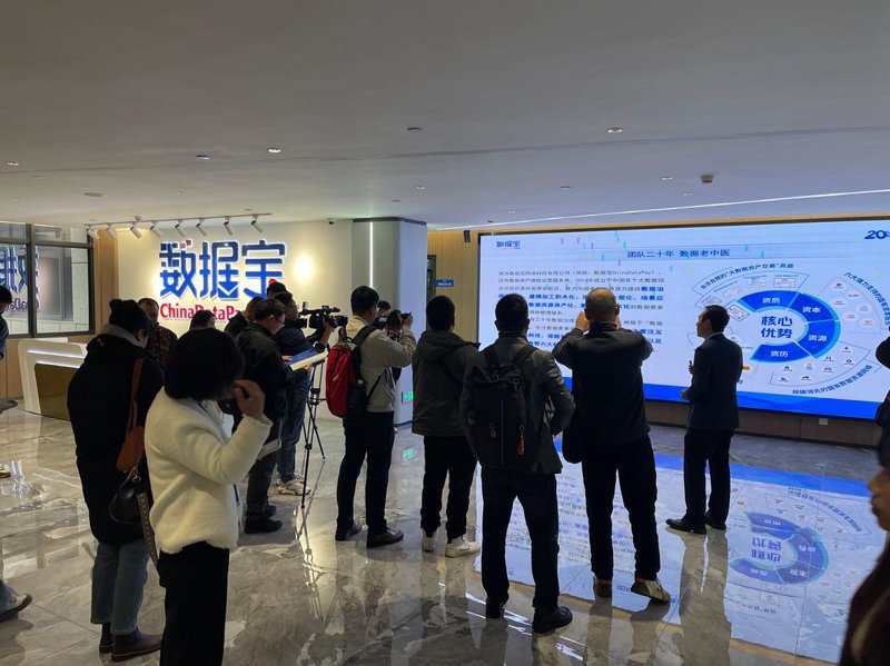 如何轻松搞定域名注册？一份新手指南